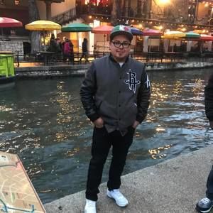 Meet your Posher, Williams